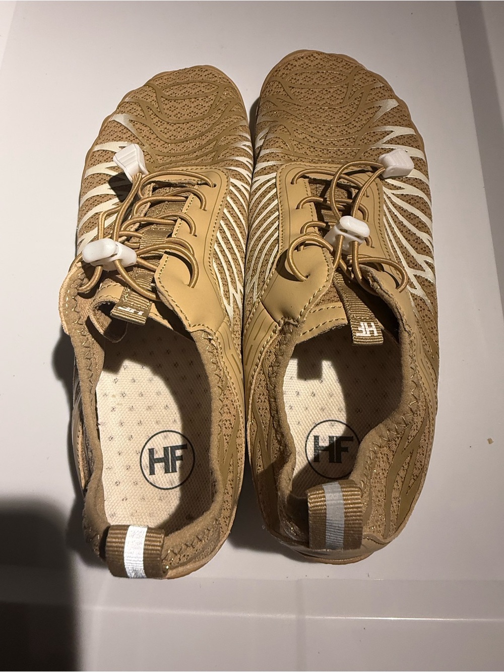 HF Water Shoes Mens 43 Tan Barefoot Minimalist Quick Dry Bungee Toggle Athletic